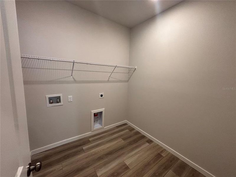 Spacious, unfurnished interior of a new home in Reserve East, Flagler Beach (Image 16).