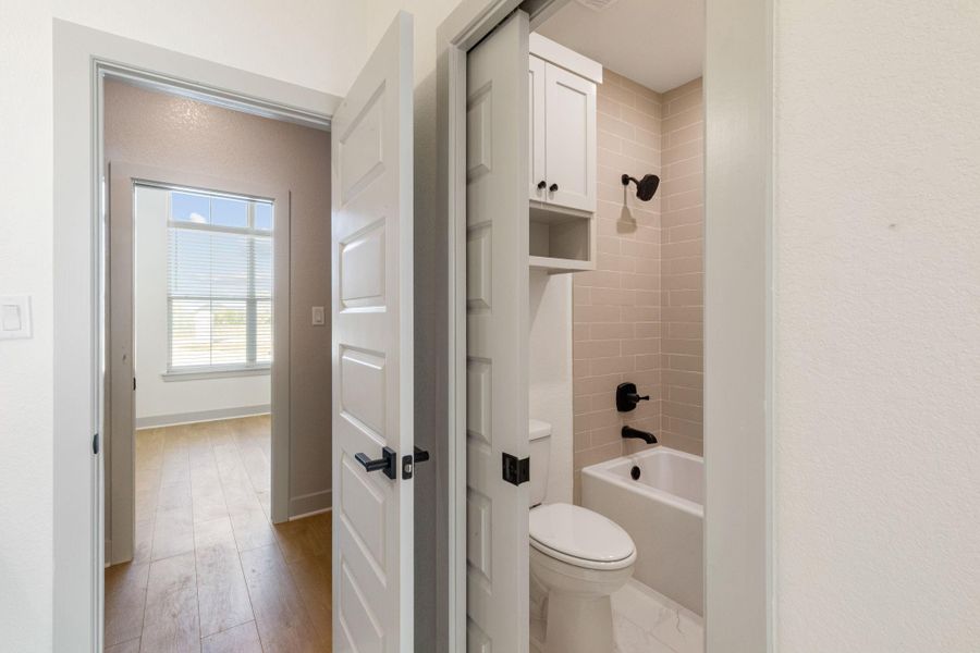 Furnished interior view inside a new home in , Bryan (Image 8).