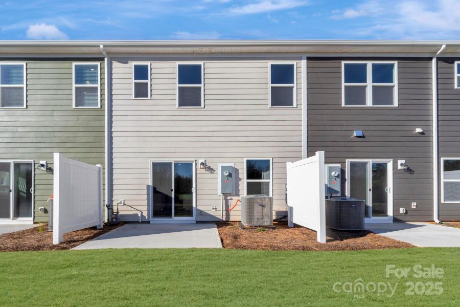 Rear exterior Rear exterior