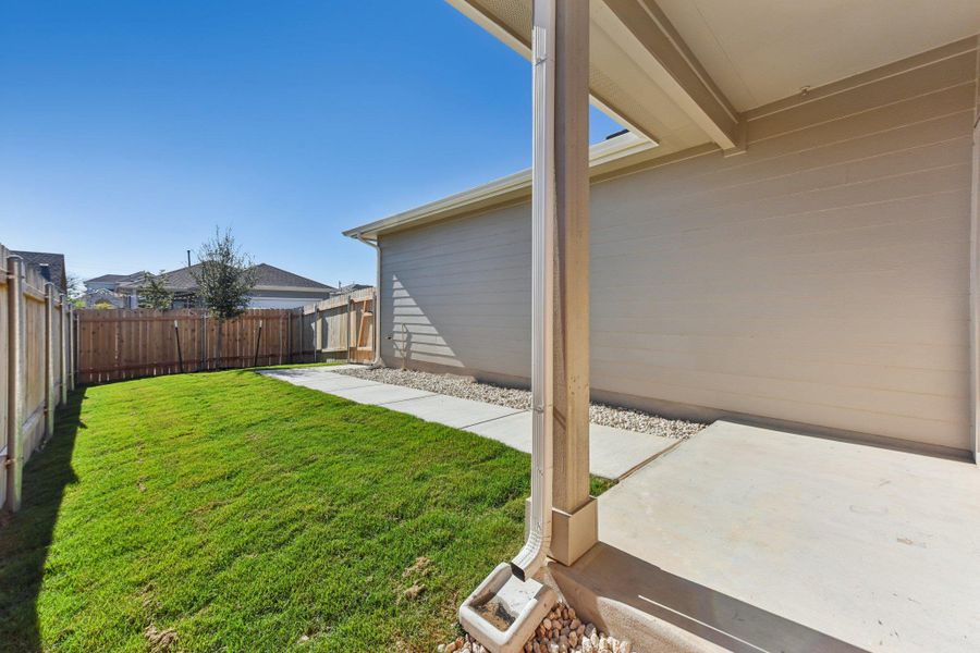 Photos of similar home. Actual home under construction.
