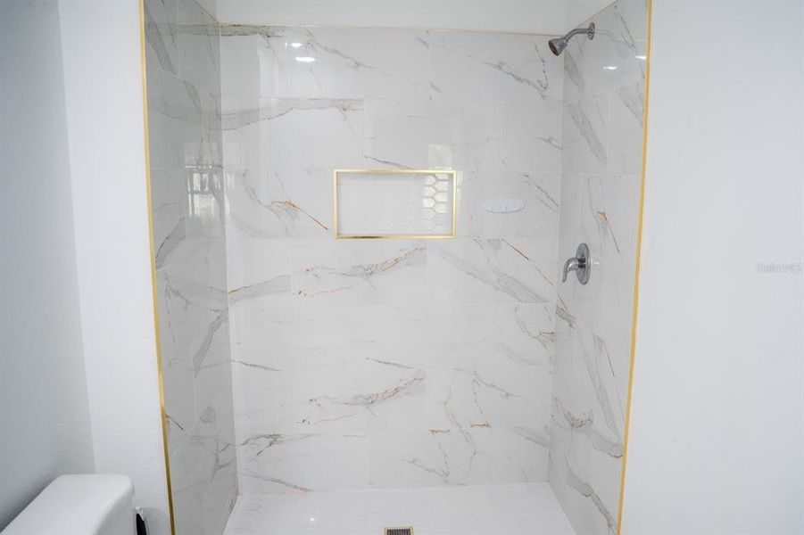 Image 29 of a home in Spring Hill Classic.