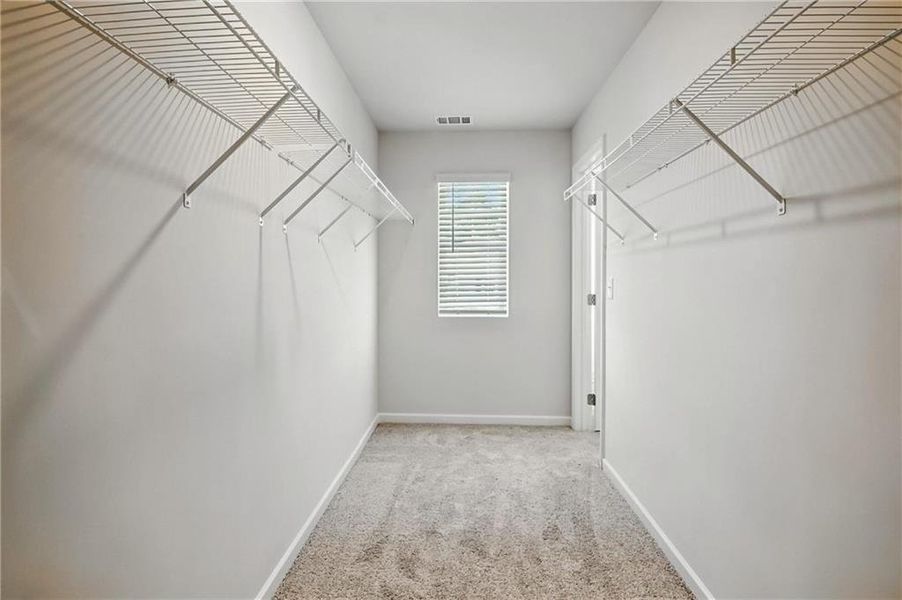 Spacious, unfurnished interior of a new home in Castleberry Pointe, Dawsonville (Image 15).