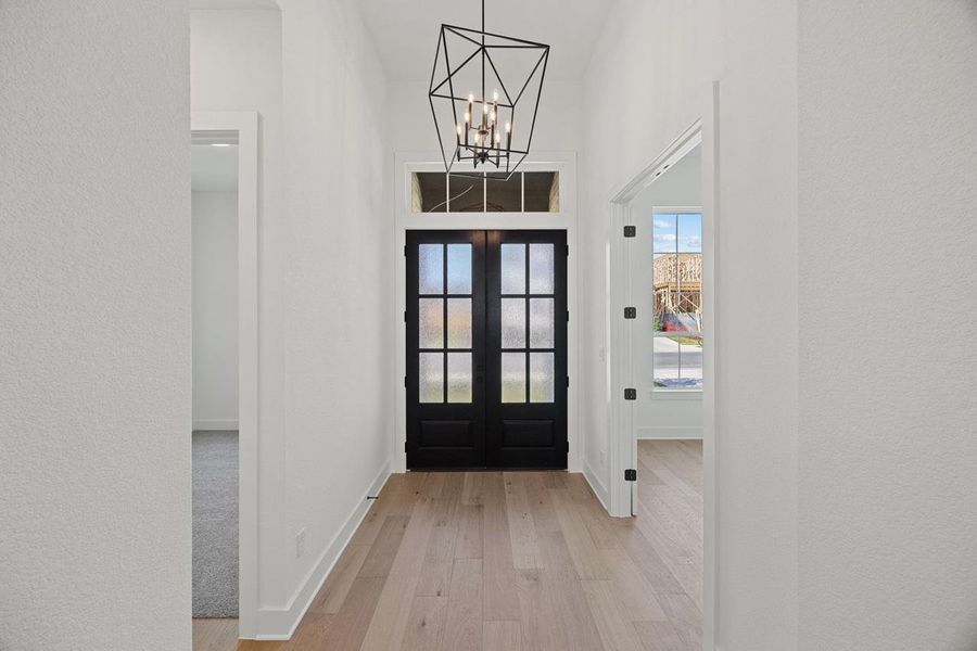 Spacious, unfurnished interior of a new home in Parkside On The River, Georgetown (Image 13).