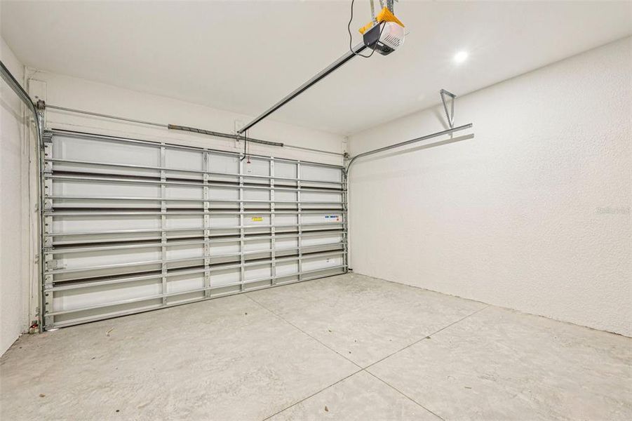 Spacious, unfurnished interior of a new home in , North Port (Image 41). Spacious, unfurnished interior of a new home in , North Port (Image 41).