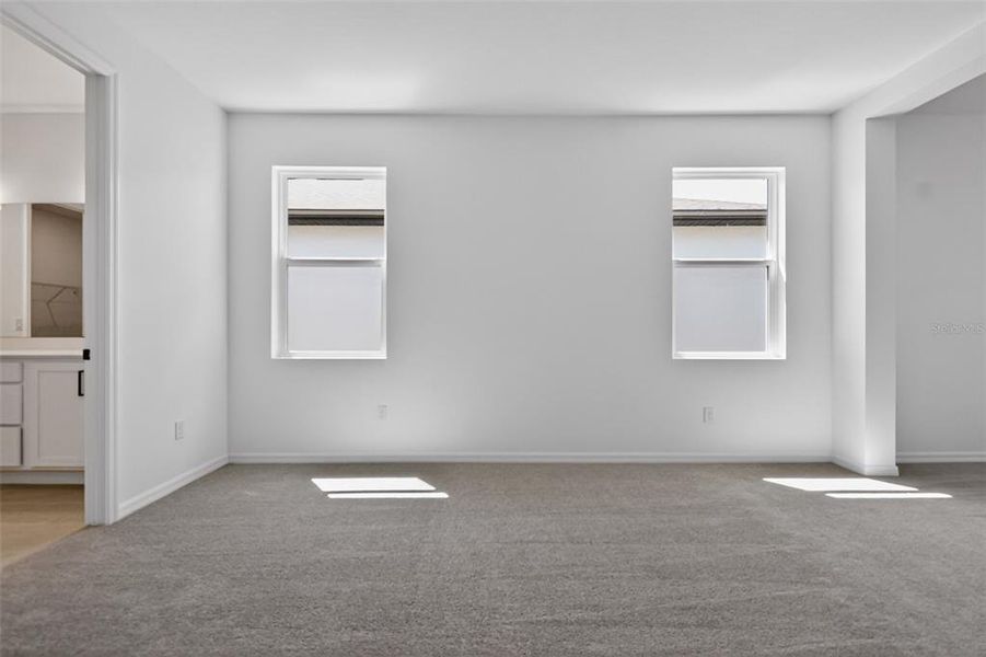 Spacious, unfurnished interior of a new home in Trailside, Mount Dora (Image 14).