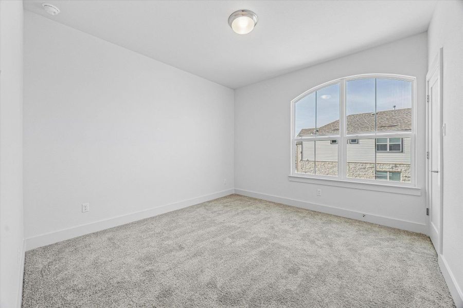 Spacious, unfurnished interior of a new home in Chester Ranch Place, Round Rock (Image 6).