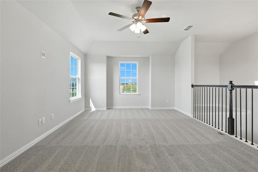 Spacious, unfurnished interior of a new home in Pebblebrook, Sherman (Image 23).