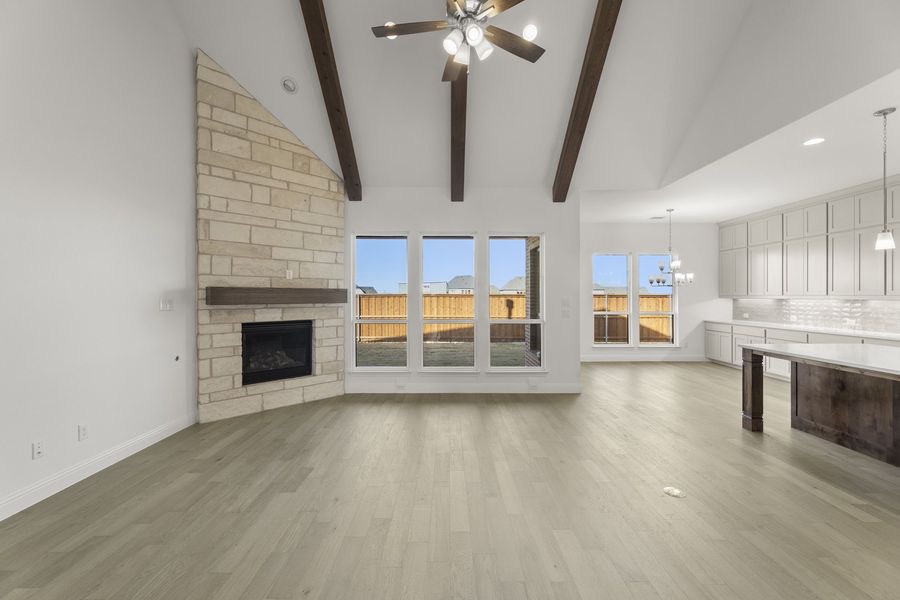 Spacious, unfurnished interior of a new home in Nelson Lake Estates, Rockwall (Image 20). Spacious, unfurnished interior of a new home in Nelson Lake Estates, Rockwall (Image 20).