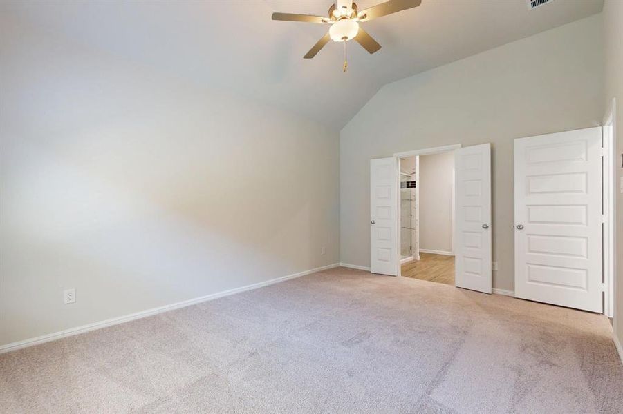 Spacious, unfurnished interior of a new home in ValleyBrooke, Mesquite (Image 16). Spacious, unfurnished interior of a new home in ValleyBrooke, Mesquite (Image 16).