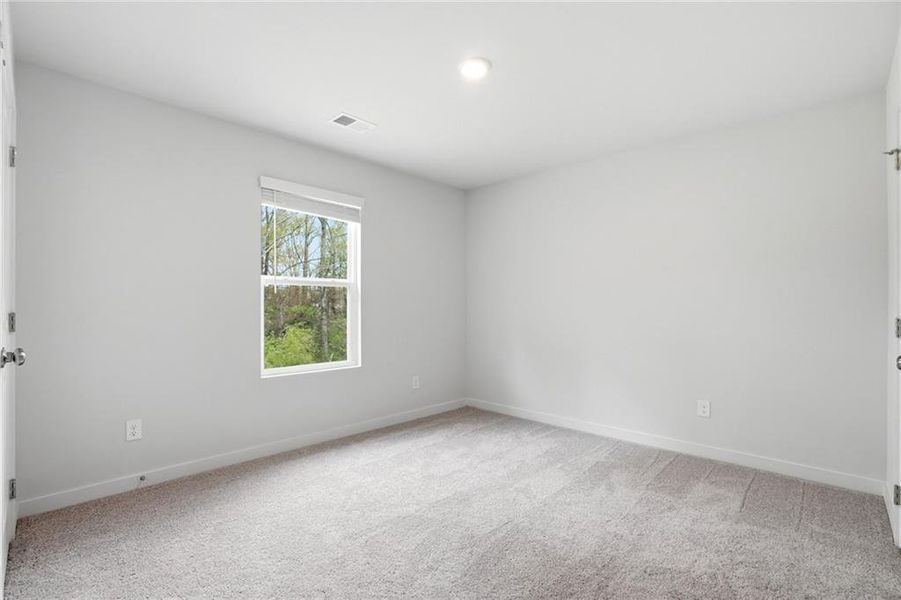 Spacious, unfurnished interior of a new home in Ellorie Estates, Dawsonville (Image 27).
