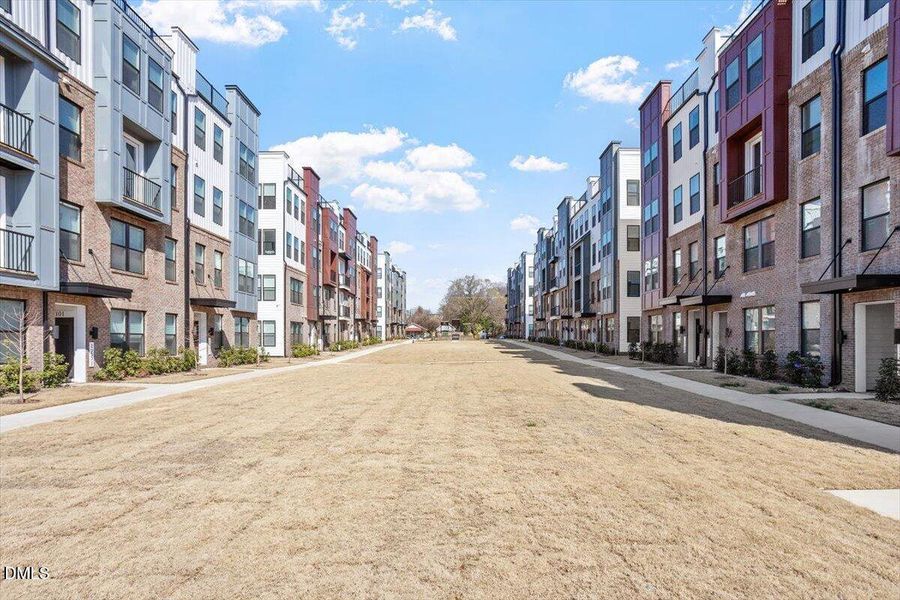 01-1234 Coach Sta Aly 101 [2852095]_01