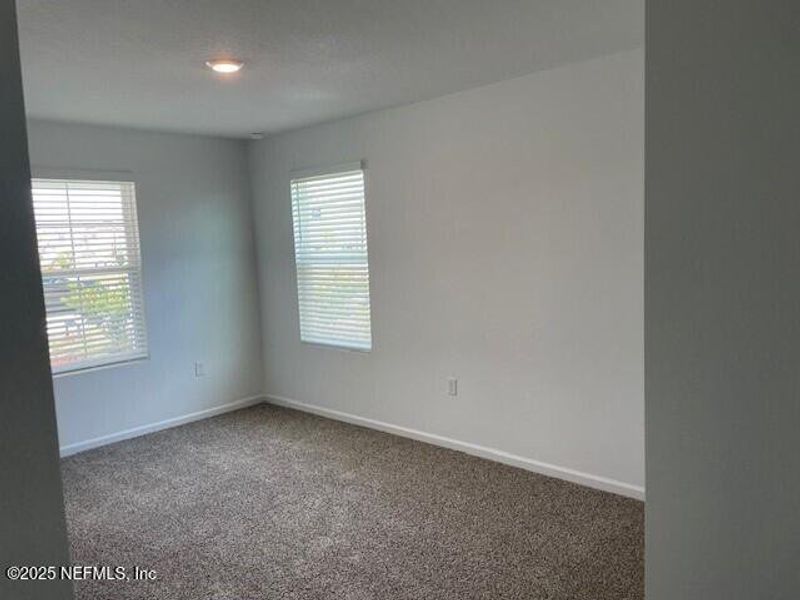 Spacious, unfurnished interior of a new home in The Arbors, Jacksonville (Image 16).