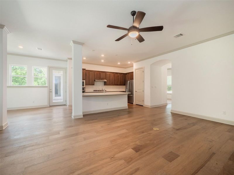 Spacious, unfurnished interior of a new home in , Manchaca (Image 24). Spacious, unfurnished interior of a new home in , Manchaca (Image 24).