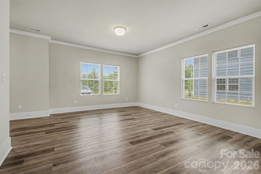 Spacious, unfurnished interior of a new home in , Charlotte (Image 19).