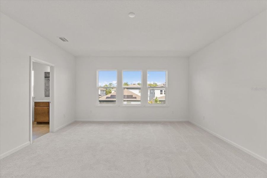 Spacious, unfurnished interior of a new home in , St. Cloud (Image 33). Spacious, unfurnished interior of a new home in , St. Cloud (Image 33).