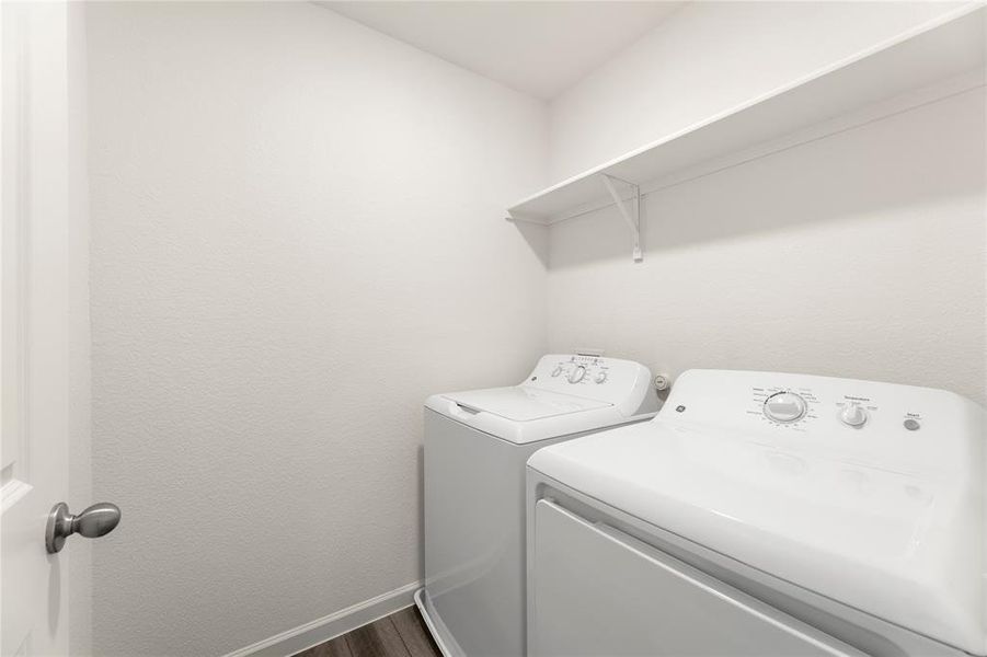 23. 5909 Sahara - Utility 23. 5909 Sahara - Utility