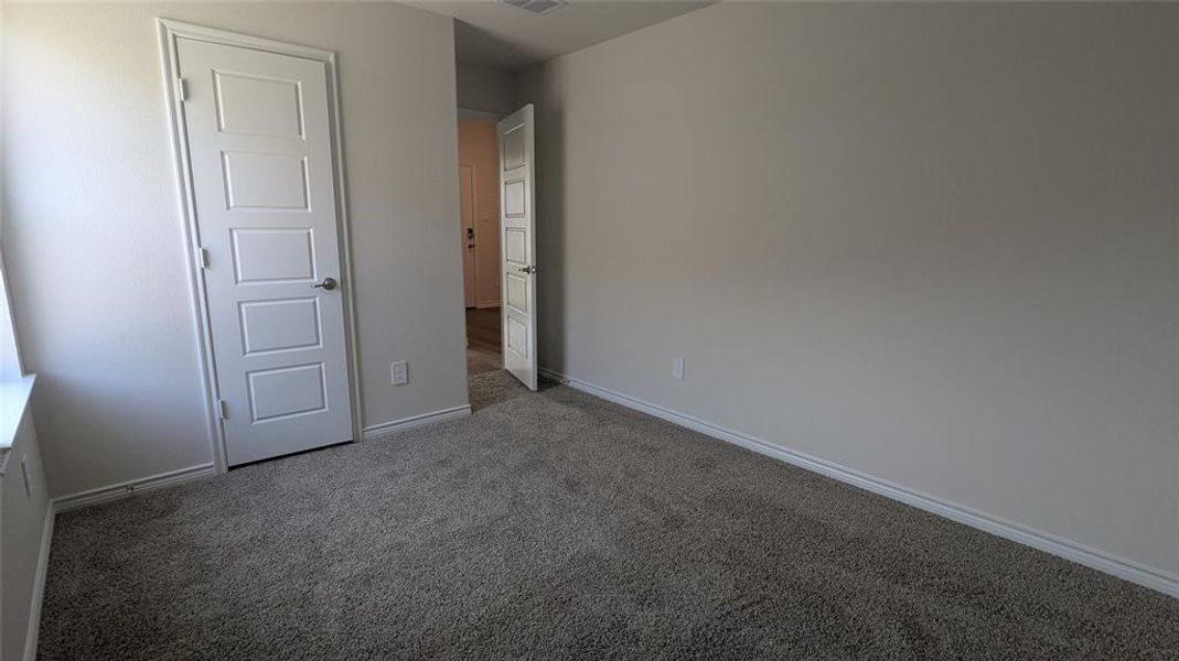 Spacious, unfurnished interior of a new home in Trailstone, Caddo Mills (Image 10).