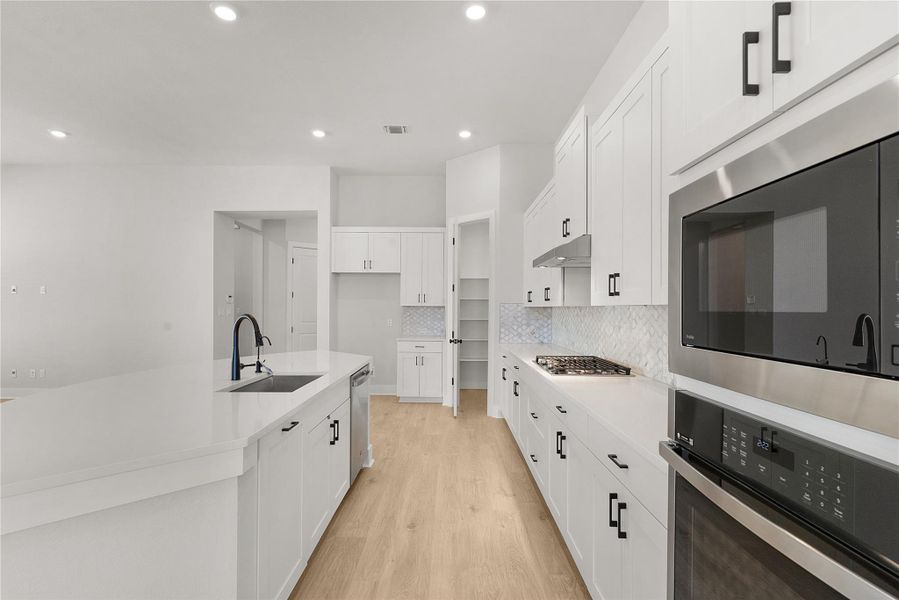 *PHOTO REPRESENTATIVE OF FLOORPLAN ONLY* *PHOTO REPRESENTATIVE OF FLOORPLAN ONLY*