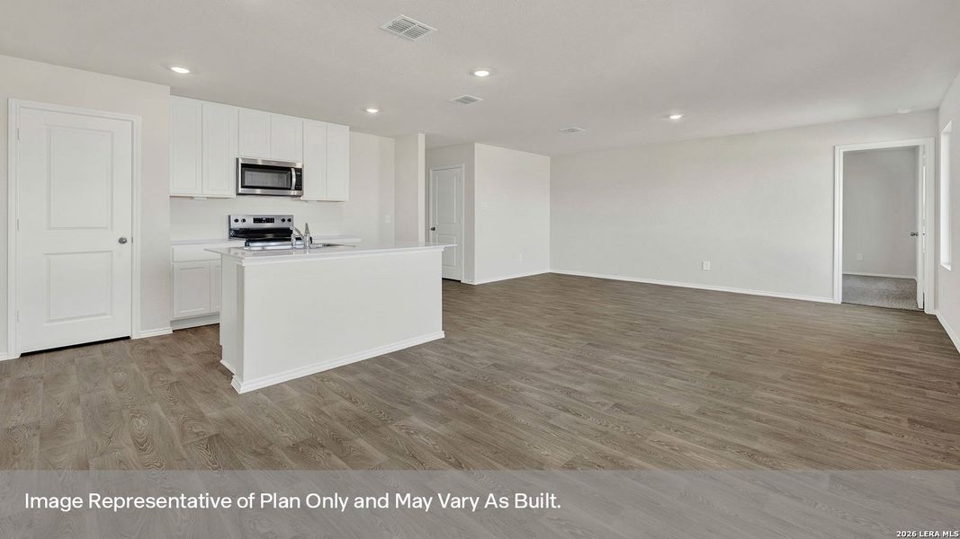 Spacious, unfurnished interior of a new home in Swenson Heights, Seguin (Image 17). Spacious, unfurnished interior of a new home in Swenson Heights, Seguin (Image 17).