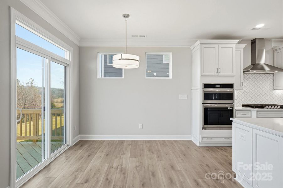 Spacious, unfurnished interior of a new home in Summerlin, Mooresville (Image 38).