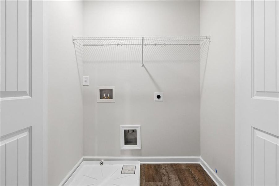 Spacious, unfurnished interior of a new home in Concord Oaks, Powder Springs (Image 24). Spacious, unfurnished interior of a new home in Concord Oaks, Powder Springs (Image 24).