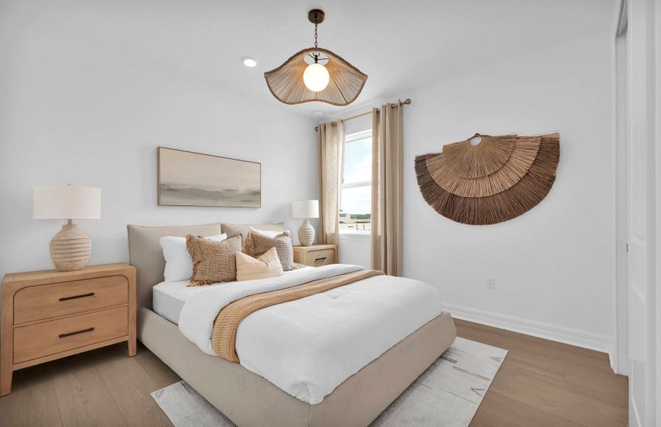 Furnished interior view inside a new home in Hyland Trail, Green Cove Springs (Image 8).