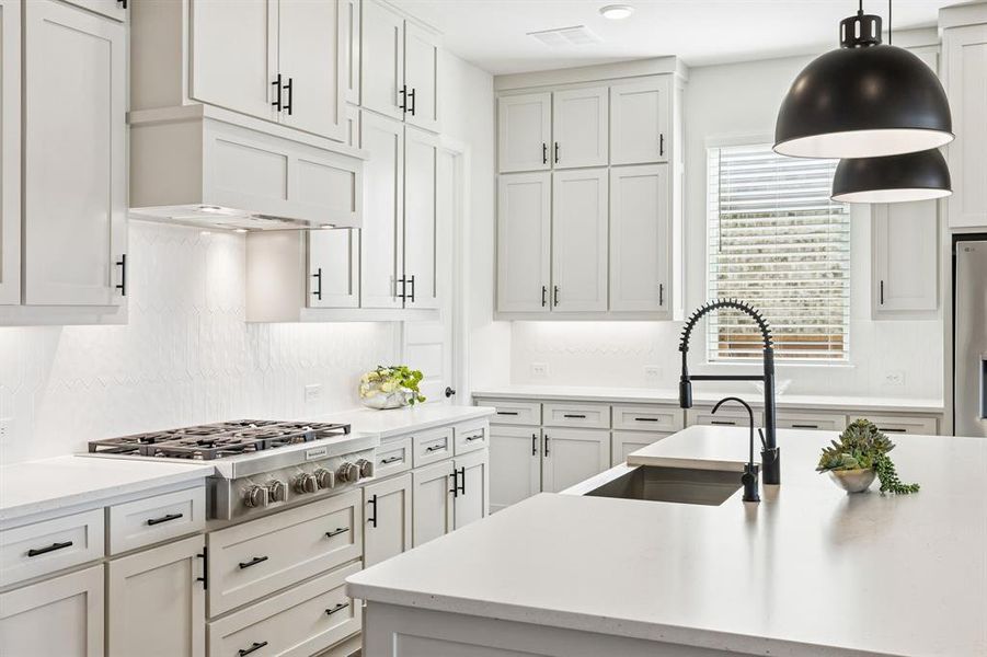 Furnished interior view inside a new home in Walsh Ranch 70', Fort Worth (Image 10). Furnished interior view inside a new home in Walsh Ranch 70', Fort Worth (Image 10).