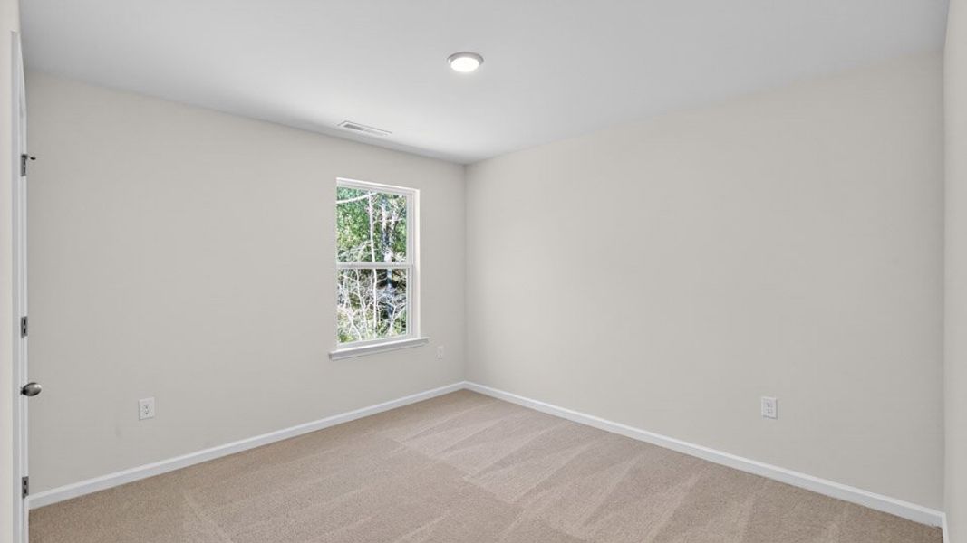 Spacious, unfurnished interior of a new home in Olive Branch, Clayton (Image 35).