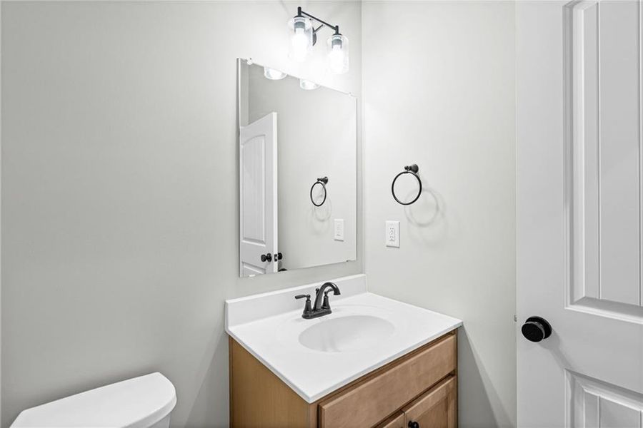Furnished interior view inside a new home in Twin Lakes, Hoschton (Image 14).
