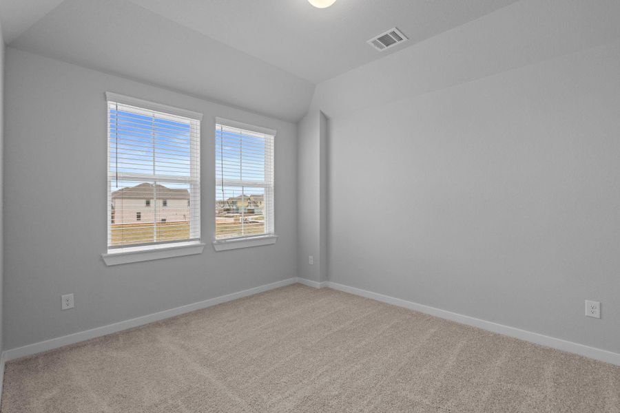Spacious, unfurnished interior of a new home in Huntington Place, Rosharon (Image 17). Spacious, unfurnished interior of a new home in Huntington Place, Rosharon (Image 17).