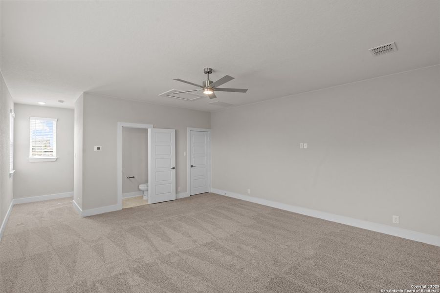 Spacious, unfurnished interior of a new home in Esperanza – New Phase Now Selling, Boerne (Image 21).