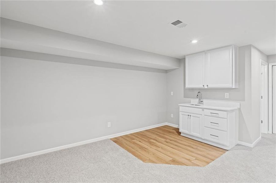 Spacious, unfurnished interior of a new home in Villas at Gold Creek, Dawsonville (Image 11).