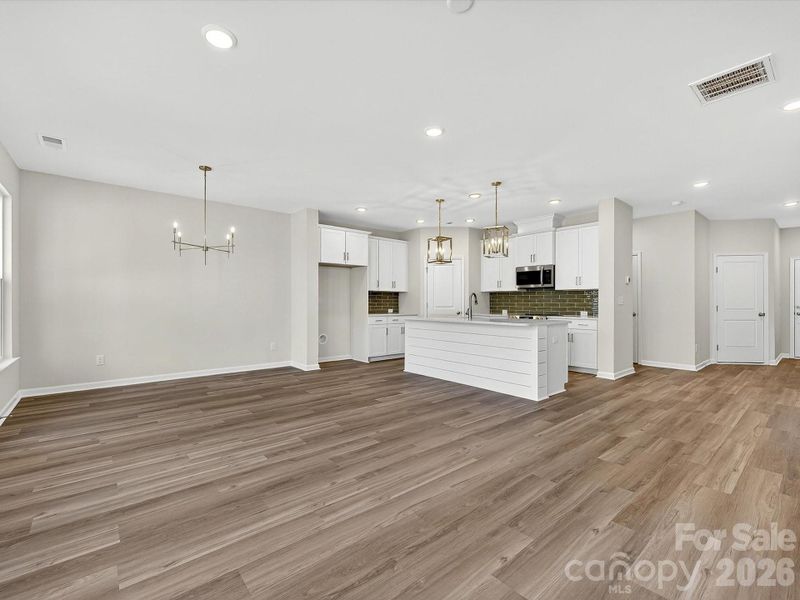 42" cabinets with soft close doors & drawers, Quartz countertops, tile backsplash, Frigidaire gallery appliances. Ship accent Island. Cooking exhaust vented to the outside