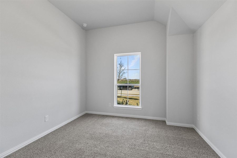 Spacious, unfurnished interior of a new home in River Ranch, Dayton (Image 15).