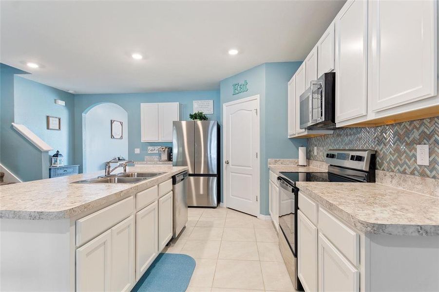 kitchen kitchen