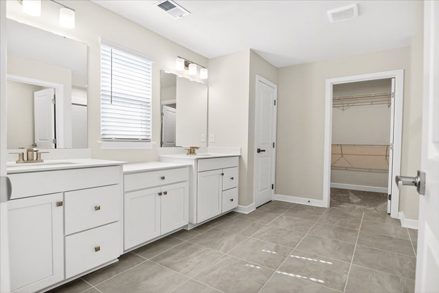 Furnished interior view inside a new home in Berkeley, Spartanburg (Image 8). Furnished interior view inside a new home in Berkeley, Spartanburg (Image 8).