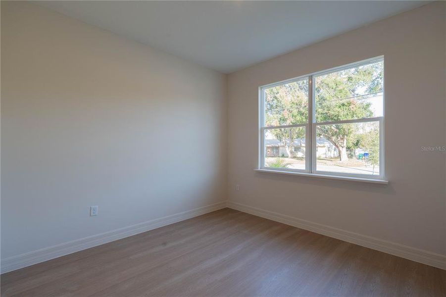 Spacious, unfurnished interior of a new home in , Tavares (Image 26).