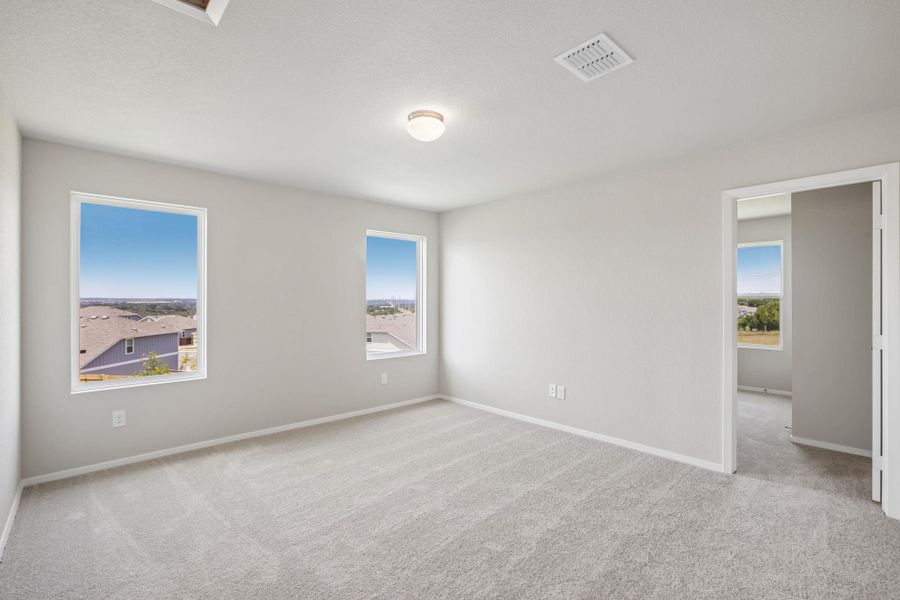 Spacious, unfurnished interior of a new home in Cloverleaf, Austin (Image 14). Spacious, unfurnished interior of a new home in Cloverleaf, Austin (Image 14).