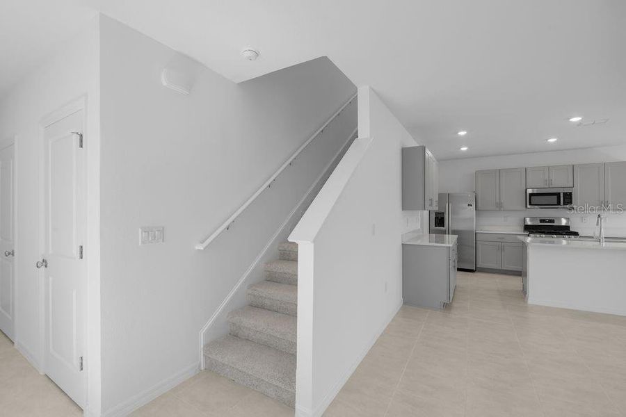 Furnished interior view inside a new home in Waterstone, Groveland (Image 36). Furnished interior view inside a new home in Waterstone, Groveland (Image 36).