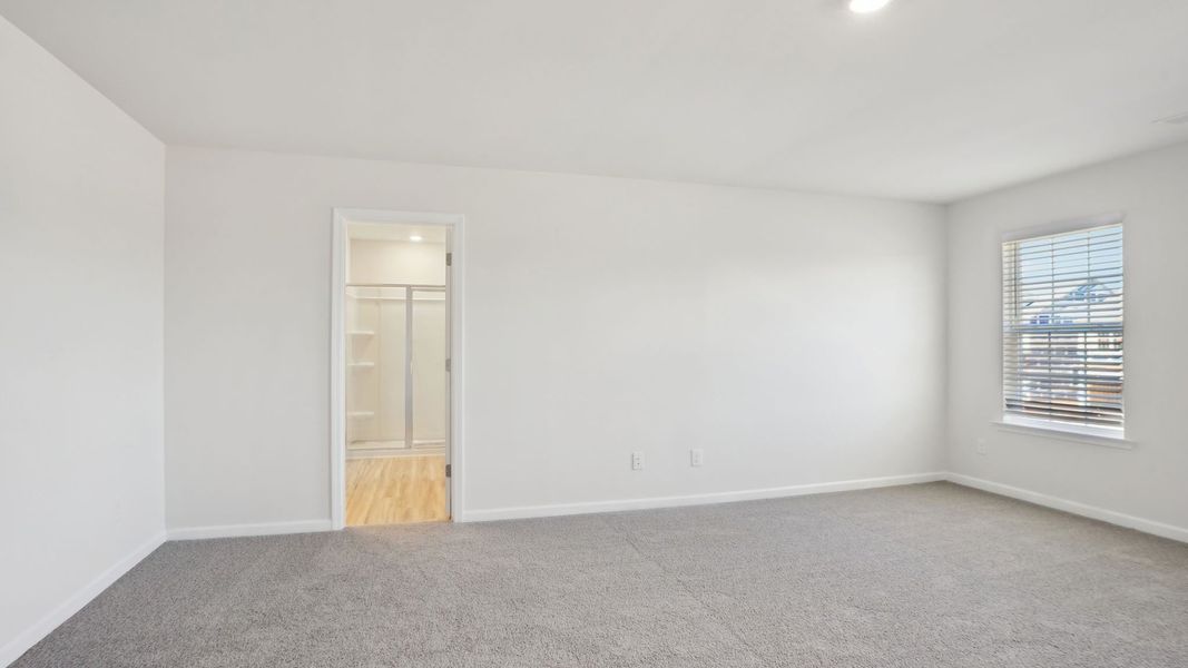 Spacious, unfurnished interior of a new home in Granite Falls, Lancaster (Image 20). Spacious, unfurnished interior of a new home in Granite Falls, Lancaster (Image 20).