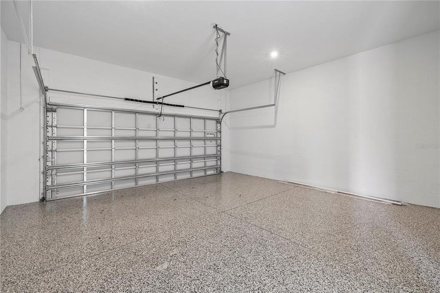 Spacious, unfurnished interior of a new home in , Tampa (Image 33). Spacious, unfurnished interior of a new home in , Tampa (Image 33).