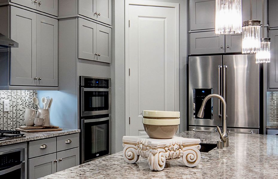 Representative furnished interior of a home built from the Gardengate by Pulte Homes in Foothills at Northpointe, Peoria (Image 10). Representative furnished interior of a home built from the Gardengate by Pulte Homes in Foothills at Northpointe, Peoria (Image 10).