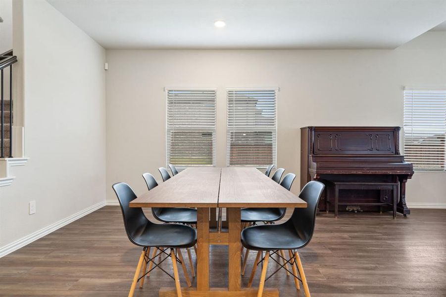 Furnished interior view inside a new home in Northstar, Haslet (Image 32).
