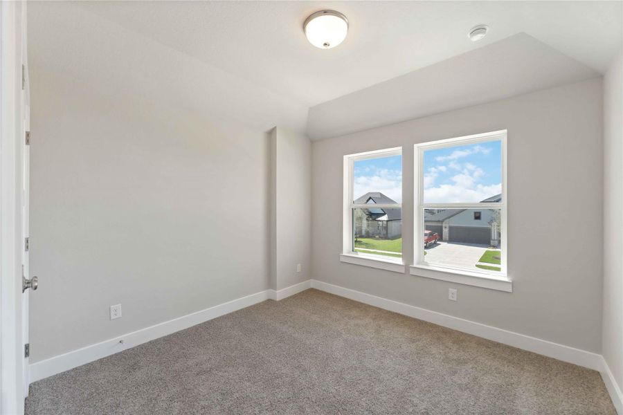 Spacious, unfurnished interior of a new home in Arabella on the Prairie, Richmond (Image 29).