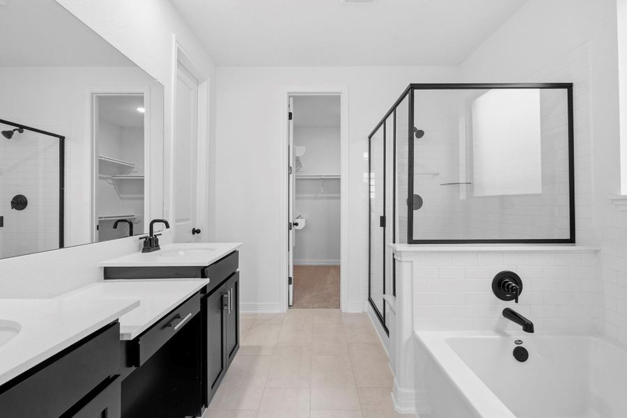 Furnished interior view inside a new home in Brookewater, Rosenberg (Image 6).