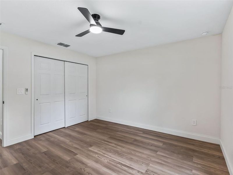 Spacious, unfurnished interior of a new home in , Ocala (Image 18).
