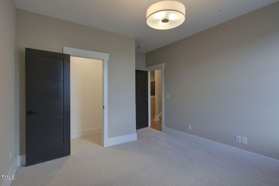 Low_Resolution_JPG-RAW_WYNP-0019-00_Chan Low_Resolution_JPG-RAW_WYNP-0019-00_Chan