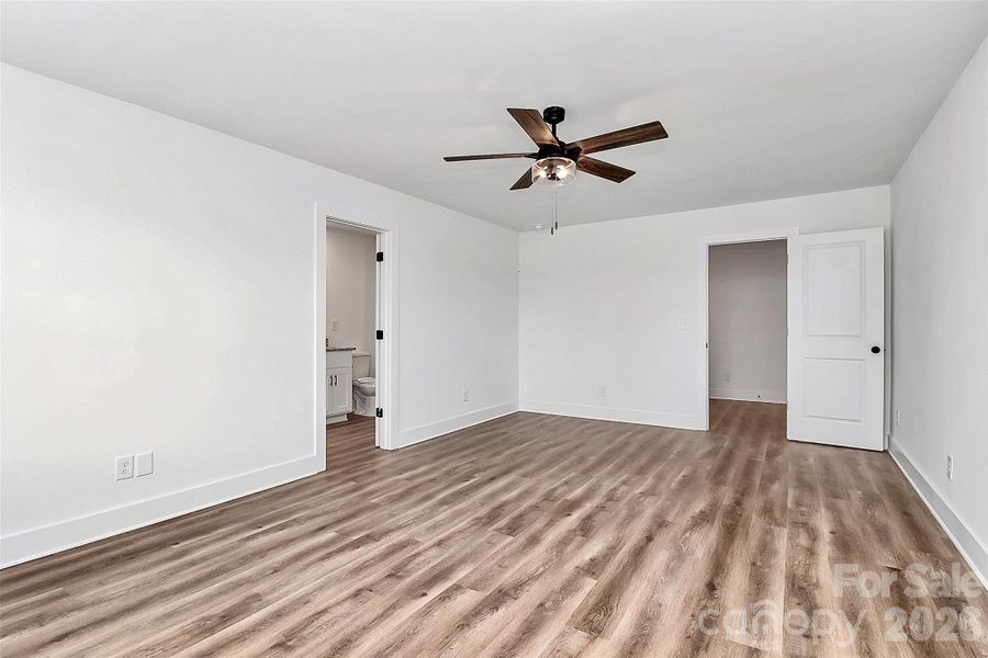 Spacious, unfurnished interior of a new home in , Monroe (Image 25).