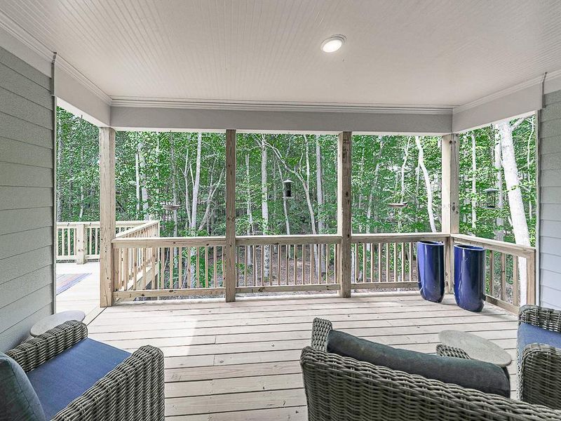 Exterior details and patio area of a home in , Waleska (Image 4).