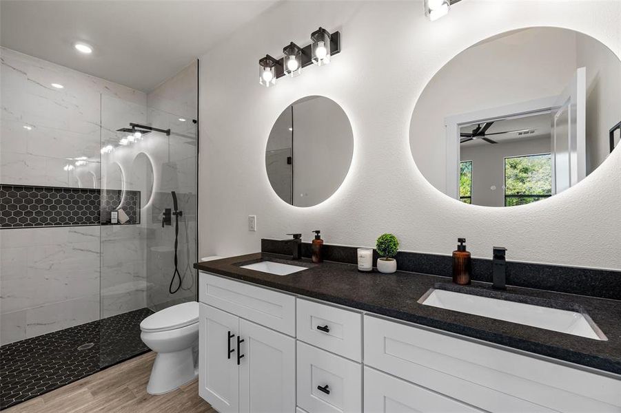 Furnished interior view inside a new home in , Granbury (Image 9).